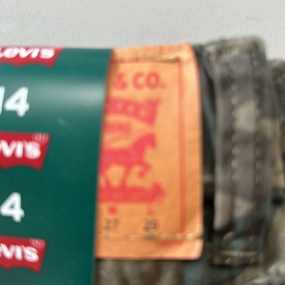 Levi's jogger elastic Cliff stretch slim fit from hip to ankle youth size 14 NWT - Picture 3 of 5